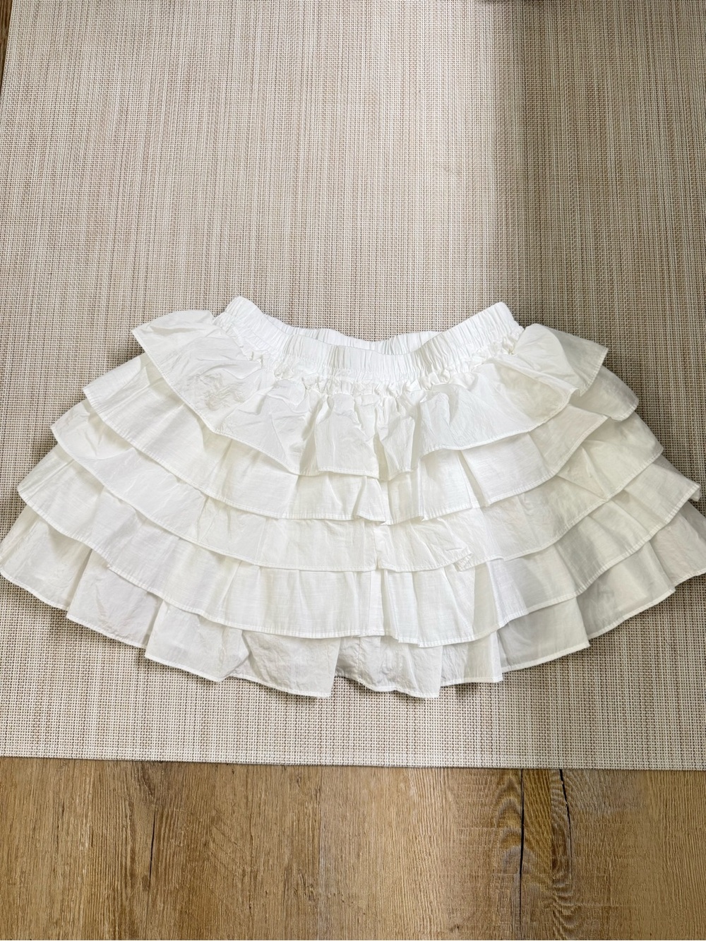 Brandy Melville White Tiered Ruffle Mini Skirt
